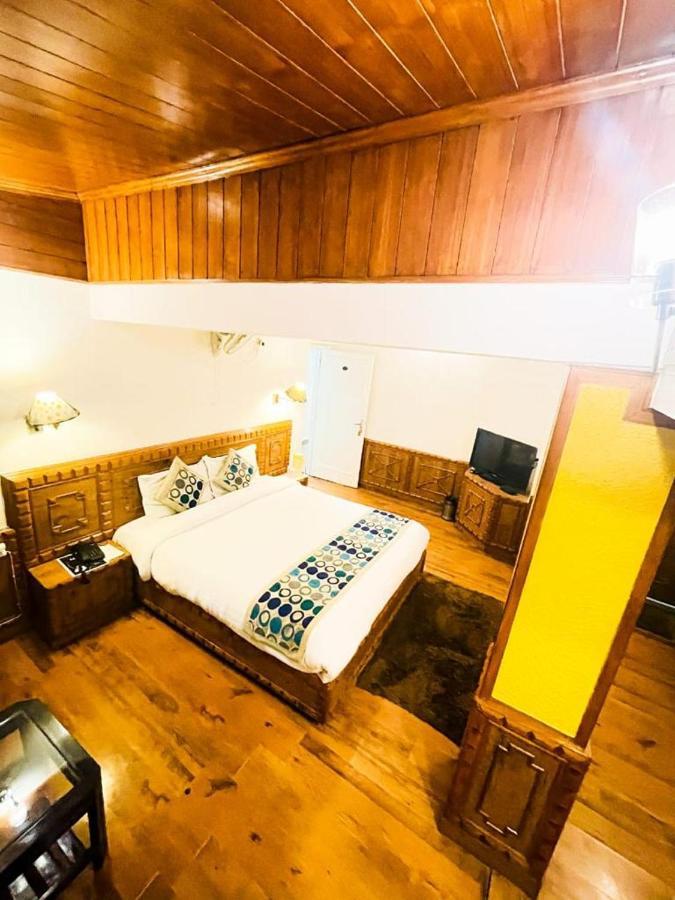 Hotel Sangeet Шимла Экстерьер фото