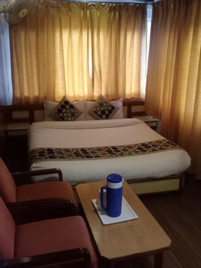 Hotel Sangeet Шимла Экстерьер фото